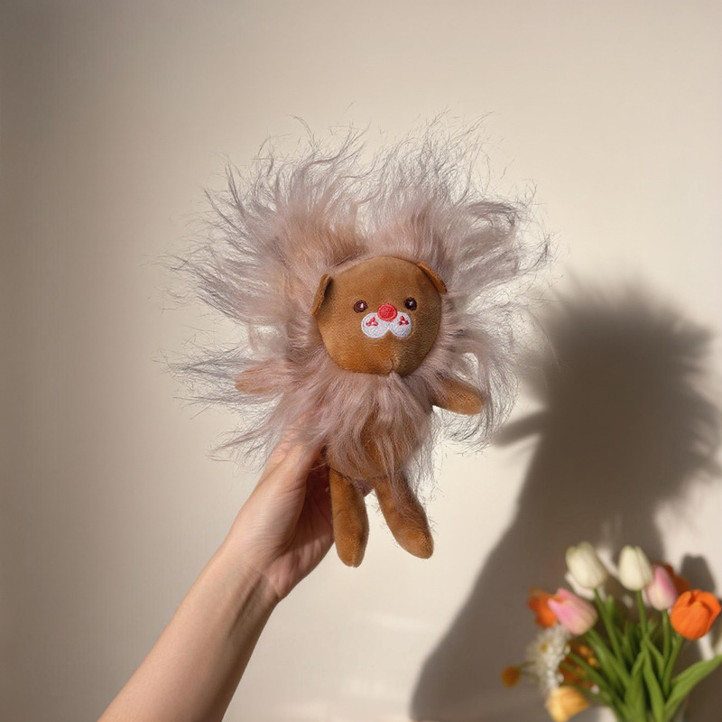 Eigenzinnige kleine leeuw pluc - Kids Quirky Toys recensie en prijs